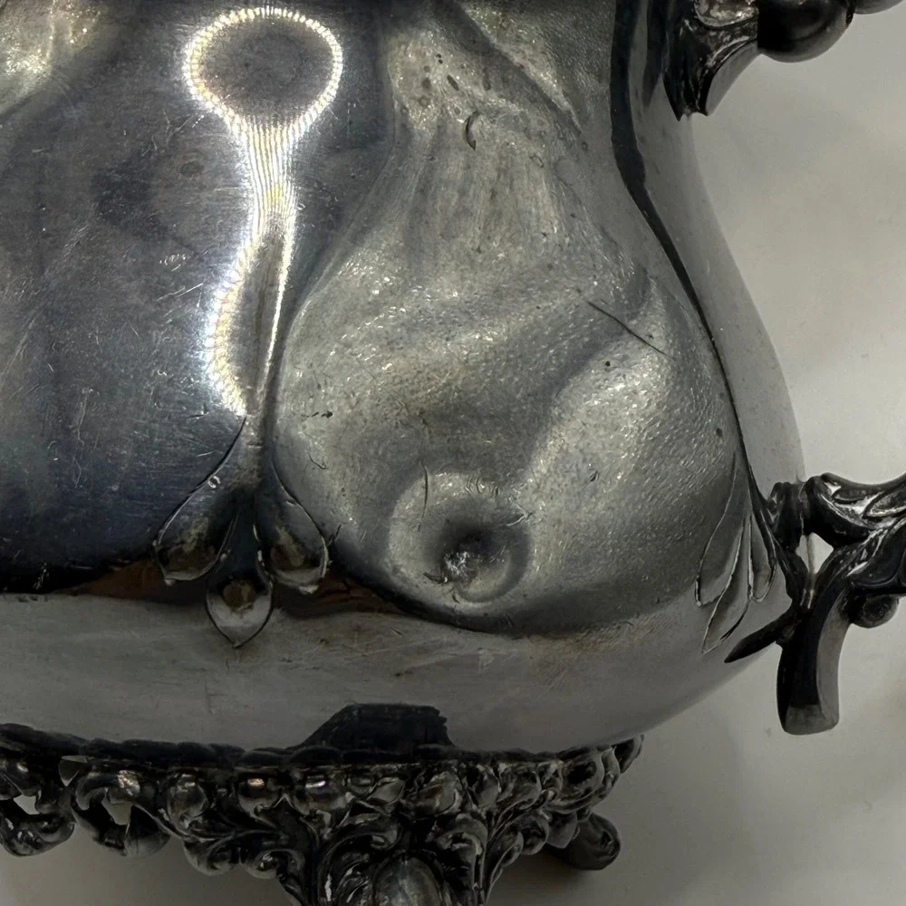 Wilcox Silver Plate Co 5081 Quadruple Plate Ornate Footed Sugar Bowl Antique